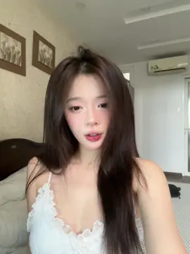 son đỏ hợp không nhỉii 🧐