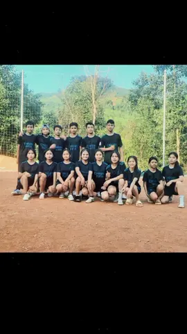 nhanh nhỉ mới đây đã 2 năm rồi, thời gian trôi qua nhanh thật đấy nhưng kỉ niệm đẹp vẫn ở đó, bây giờ người thì đi làm người thì đi học, những kỉ niệm ấy đã trôi qua theo thời gian, thời sẽ trôi qua nhưng kỉ niệm vẫn ở đó, để đây để sau này chúng ta xem lại để chúng ta biết được chúng ta đã từng có một thời vô lo vô nghĩ như vậy một khoảng thời gian của thời thiếu niên mà ai cũng trải qua trong đời #cap2 #nguoigieomamxanh #kinem 