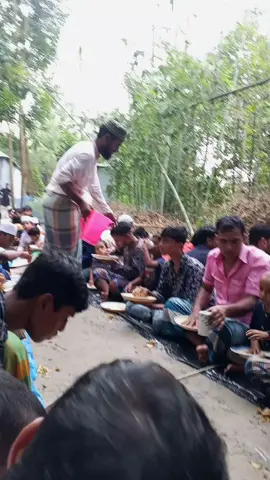 আমার বন্ধু জখন দাওয়াত খাইতে জায় 🤣🤣 বাকিটা ইতিহাস #সবাই_একটু_সাপোর্ট_করবেন_প্লিজ #trending #foryou #viraltiktok #foryoupage @TikTok Bangladesh @TikTok @👑KALO💔AKASH👑 