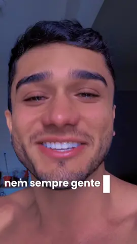 “Algumas pessoas brilham mesmo quando estão lutando por dentro. A verdadeira luz vem de quem nunca deixa de se importar, mesmo nos dias difíceis.” ✨💛 Hashtags: #Motivação #Inspiração #LuzInterior #Força #EnergiaPositiva #SejaLuz #DiaDifícil #Resiliência #MensagensPositivas #Motivacional