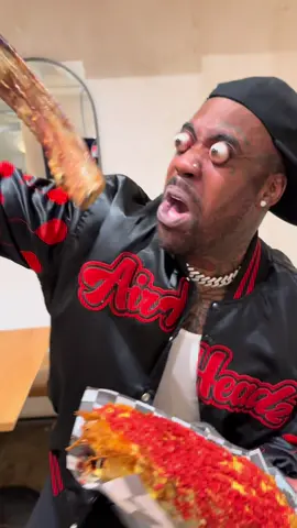 HOT CHEETO DINO RITTO 👀🦖 #dinoritto #chefboybonez #fyp