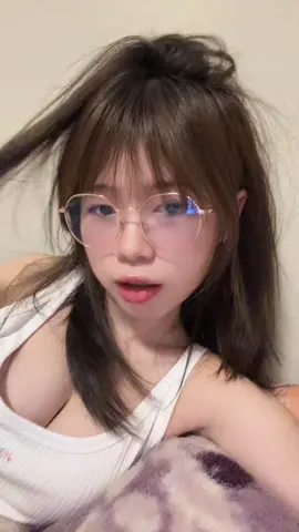 แว่นไปไหน