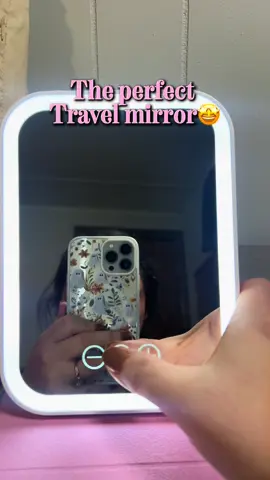 The quality of this portable LED mirror is top-tier 🤩💗✨ #portableledmirror #fyp 