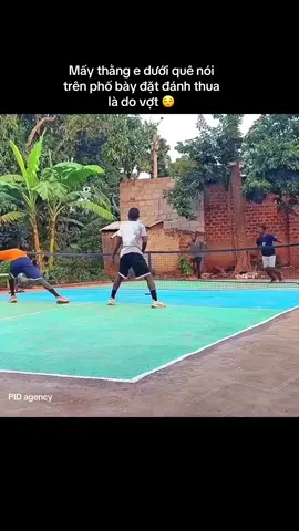 Mấy thằng e dưới quê nói trên phố bày đặt đánh thua là do vợt 😌 #pickleball 