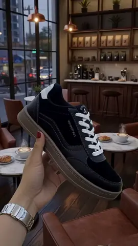 mumpung stocknya ada jngan sampe gak dapet buruan ceo sepatu aerostreet hitam buat sekolah cakep sih #sepatuaerostreet #sepatukece #sepatusekolah #sepatuhitam #sepatuootd 