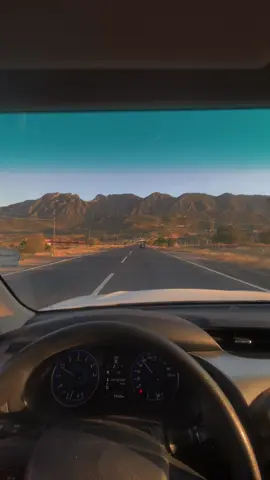 ناس بتشوف بضمير ضرير 