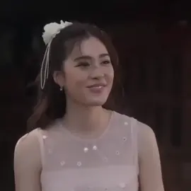 I love her in this era but I will never tire of saying I hope she finds a better person, she deserves more. 😔  #linglingkwong @Lingling Kwong 
