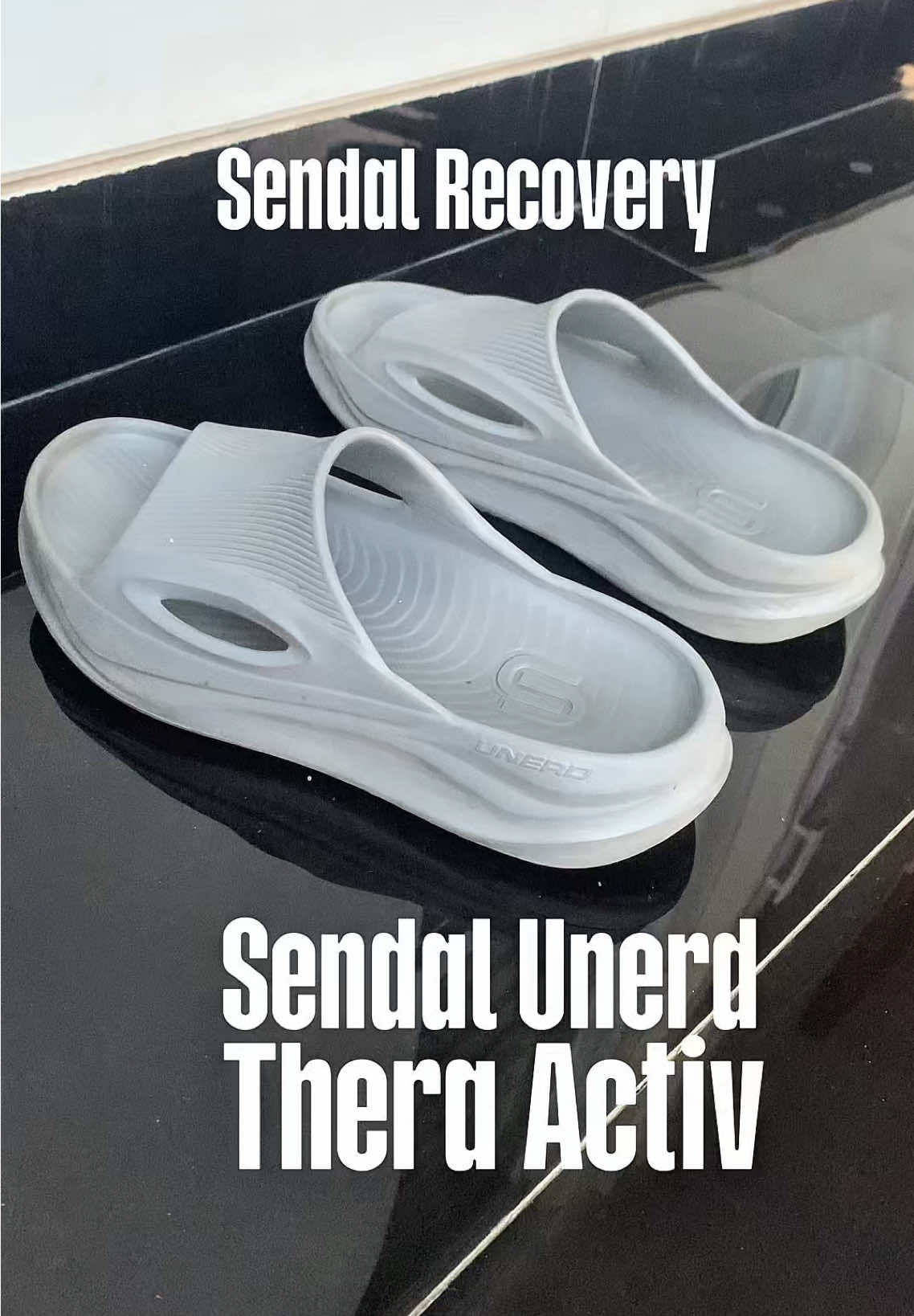 Sendal recovery sandal Unerd Thera active ringan empuk dan stylish ada harga ada kualitas #wibgajian #sandalrecovery #sendal 