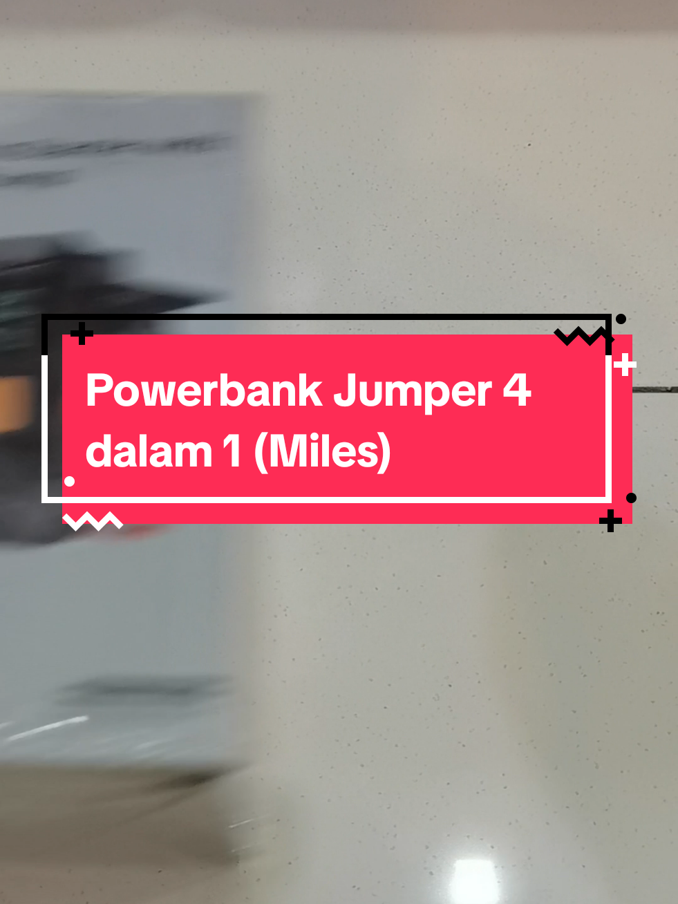 Powerbank jumper 4 dalam 1 boleh pakai untuk jump start kereta, pam tayar, ada lampu emergency dan boleh jadi powerbank untuk charge handphone. #powerbankjumper #carjumper #jumpstartkereta  #powerbankjumper4dalam1 
