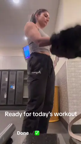 Get ready for workout #workoutmotivation #fyp #foryou #gymmotivation #foryoupage❤️❤️ 