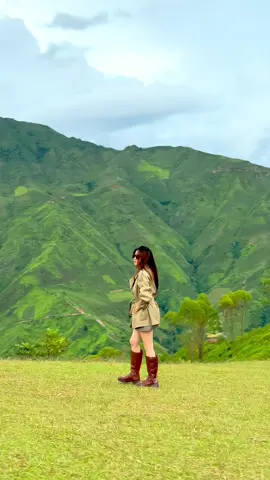 Tà Xùa tầm này đẹp lắm rồi, đi Tà Xùa thôi các bạn ui. #thảonguyêntàxùa #tàxùa #dulich 