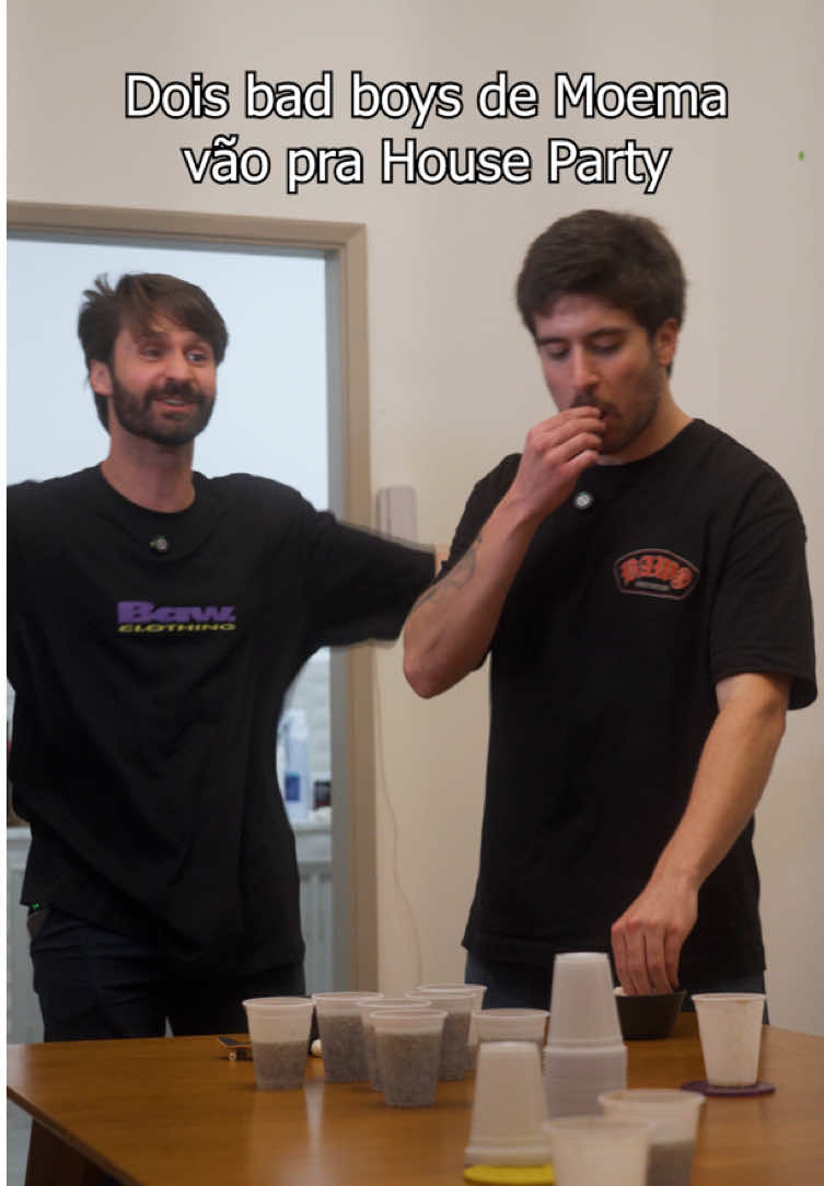 Causamos muito nessa House Party! Se vc tb quiser se vestir igual um Bad Boy de Moema, aproveita que tem nosso cupom: BADBAWS  @Pedro truszko @bawclothing  *publi 