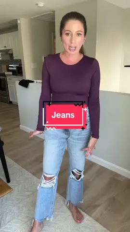 Skinny jeans will always be my favorite but I’m trying to let myself try other styles. These ones do not have any stretch but I still didn’t need to size up #denim 