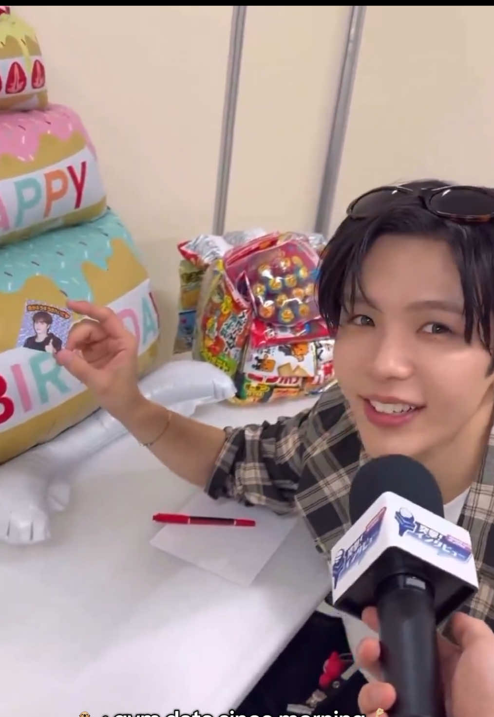 Just say you guys want to date together, don’t drag us into it 🤷🏻‍♀️😏 #sungtaro #sungchan #shotaro #성쇼 #ソンタロ 