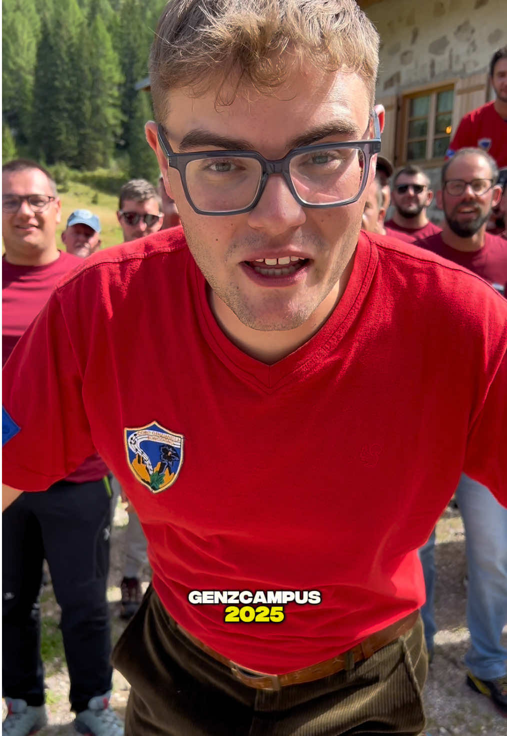 Dopo più di 20 ore di canto ininterrotto, risate, scherzi e incontri con persone unite dalla stessa passione… possiamo dire che l’edizione 2025 del GENZCAMPUS è stata un vero successo! 💥 Un grazie di cuore al mio coro, il Coro Genzianella di Roncogno, e al Rifugio Monte Cauriol per aver reso possibile tutto questo ⛰️ Ci vediamo nel 2026! #canto #montagna #trentino #genzcampus 