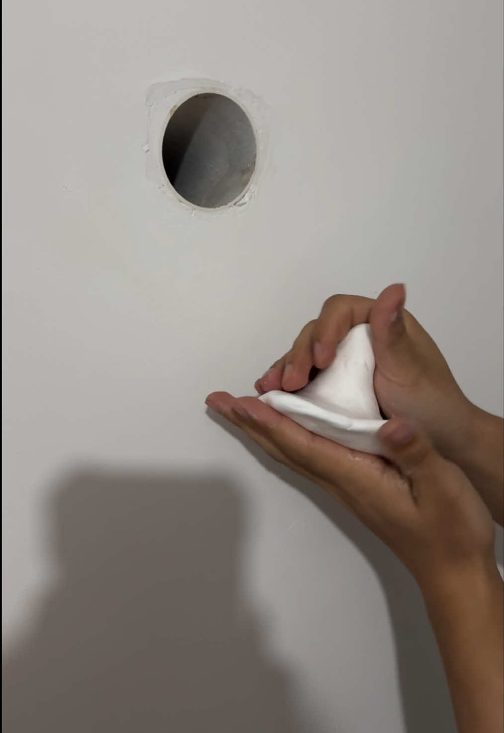 #hole #repair #tiktokshop #waterproof #sealant 