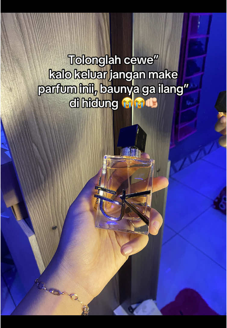 Wanginya nempel ga ilang”😩 #parfum #parfumviral 