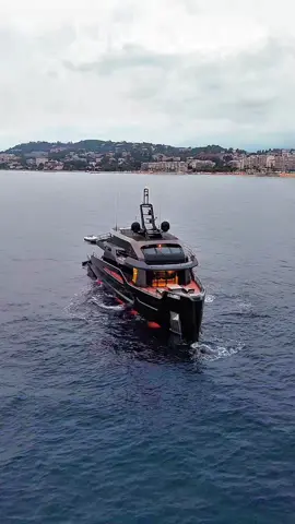 The striking 125′ @maoriyacht K+ Delivered in 2023, this flagship offers an expansive open‐deck design, a penthouse‐style master suite on the upper deck, and room for 10 guests across 5 staterooms. Her beach club aft, tender & toy garage, and panoramic bow lounge make her the ultimate entertainer at sea. With a range of 3,700 nm at 10 knots and built to RINA Commercial Comfort class, she’s equally suited for long crossings and glamorous anchorages. Contact @denisonyachting to learn more. Drone: @the.yacht.edit  @denison_superyachts  #Superyacht #MaoriYachts #LuxuryYacht #YachtLife #YachtingWorld #MediterraneanYachting #YachtForSale #LuxuryLifestyle #YachtDesign #BoatLife #SuperyachtSales #YachtCharter #MegaYacht #YachtingLifestyle #OceanVibes