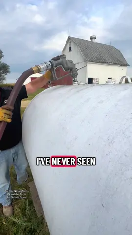 First time I’ve filled up this tank since I’ve lived here. Thanks, Craig for the help! Getting closer to harvest! #nataliefarms #fuel #diesel #farmtok #farmergirl 