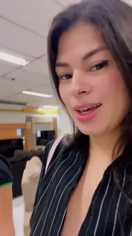 eu tenho duas irmãs uma é um amorzinho e a outra nem tanto 😶‍🌫️