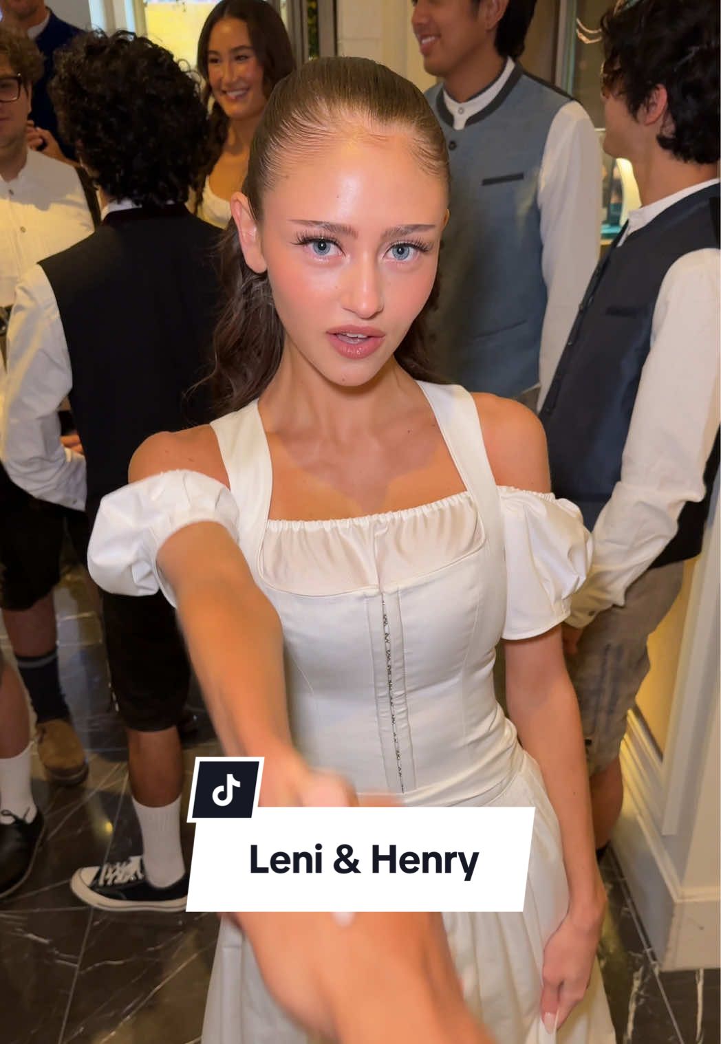 Perfect duo for the #heidifest 2025: @leni Klum and her brother #henrysamuel. #voguegermany #heidiklum #leniklum 