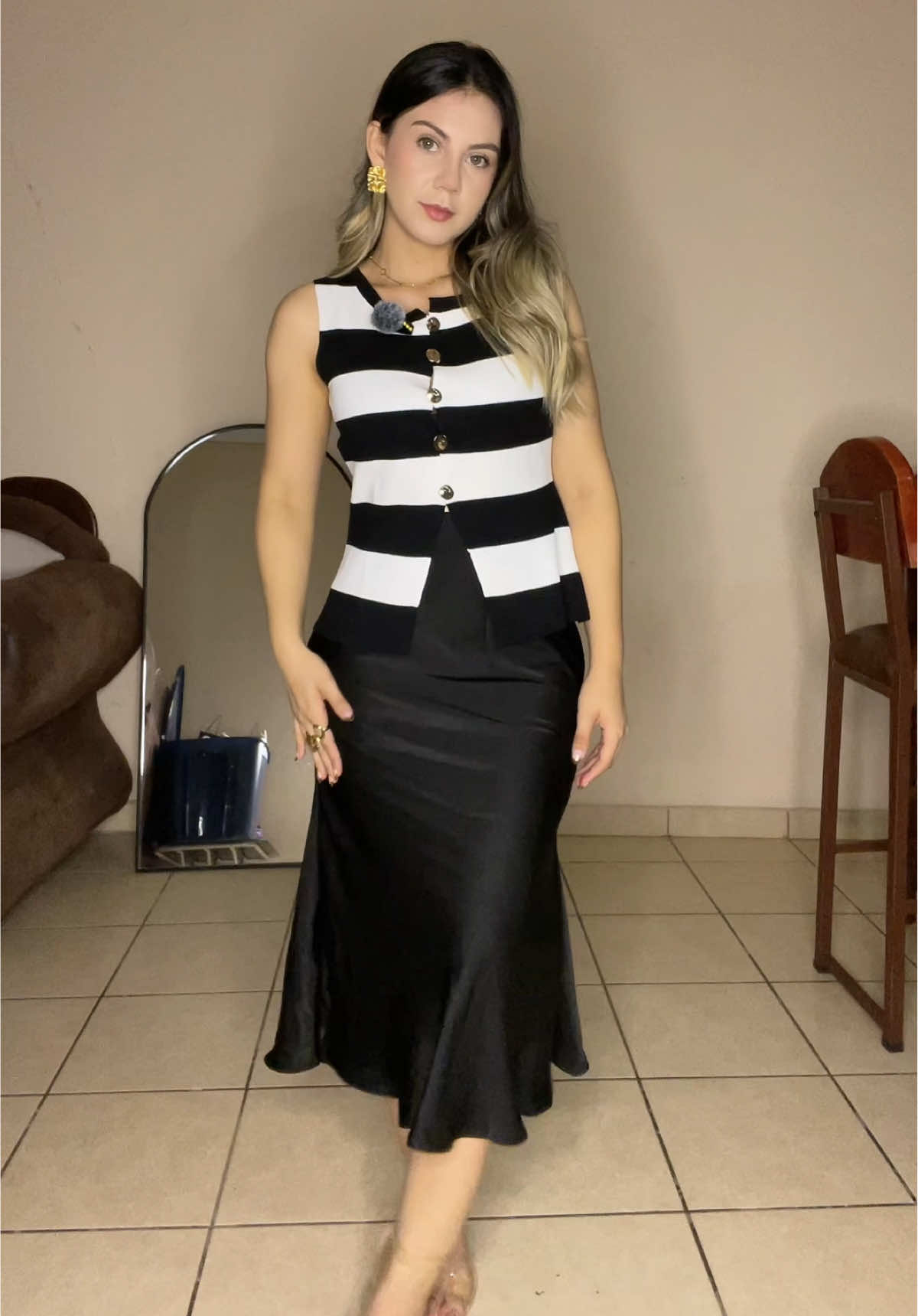 #OutfitInspo #EstiloFemenino #ModaTikTok #RopaBonita #Tendencias2025           