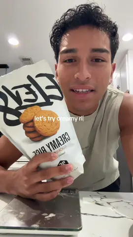 trying creamy rice for the first time 🔥 @Elev8 Performance #creamyrice #bodybuilder #mealprep #healthyrecipes #yummy 