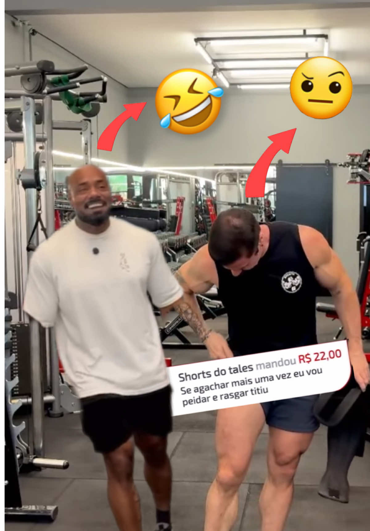 Hoje o short do Renato Cariani foi o alvo Julião também 🤣 #juliobalestrin #renatocariani #cortes #resenha 