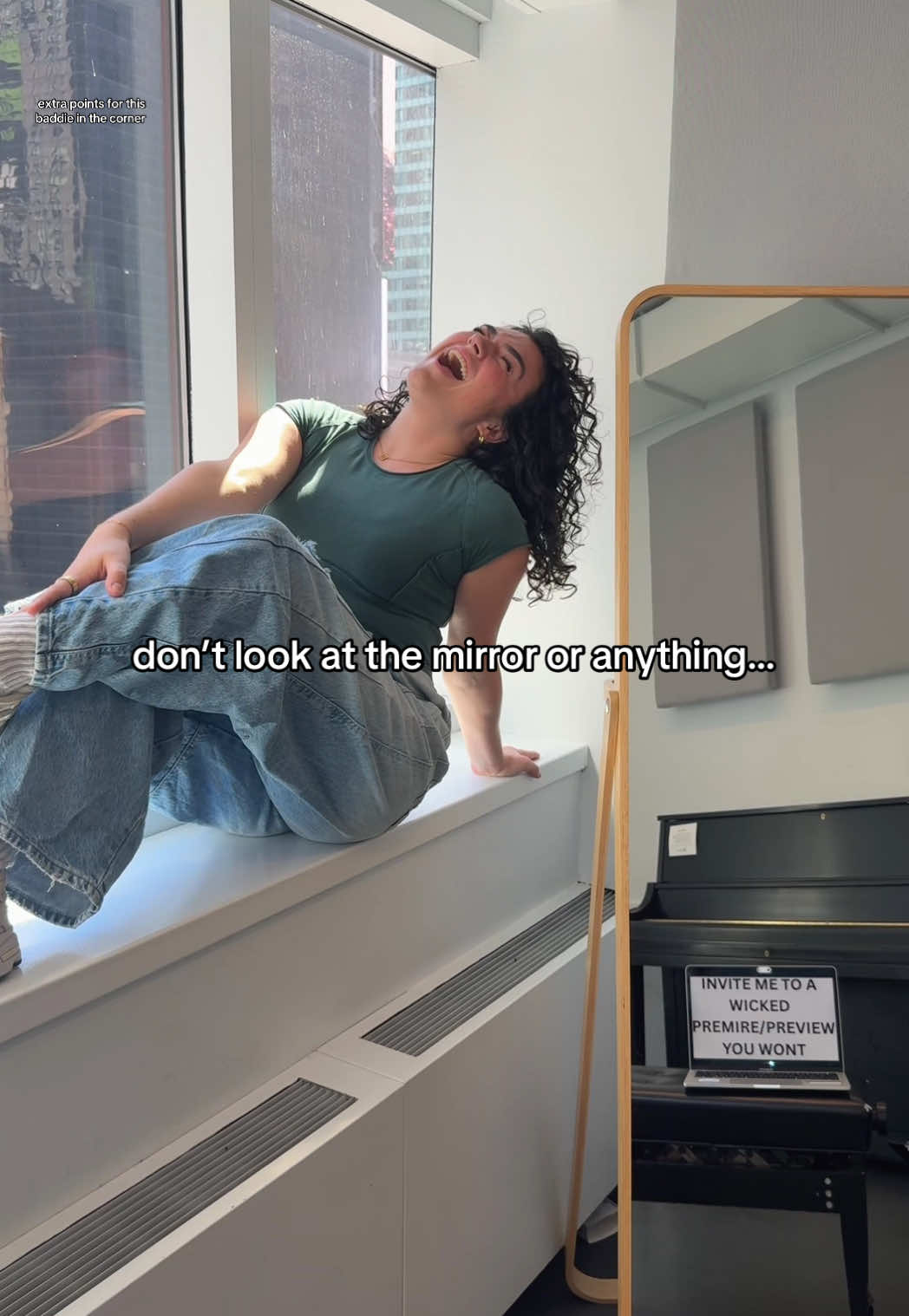 my first voice lesson song when i was 10 was Popular. I still cry listening to defying gravity. I’m your gal. 🩷💚 #wickedmovie #wickedthemusical #wicked #wickedforgood #musicaltheatre 