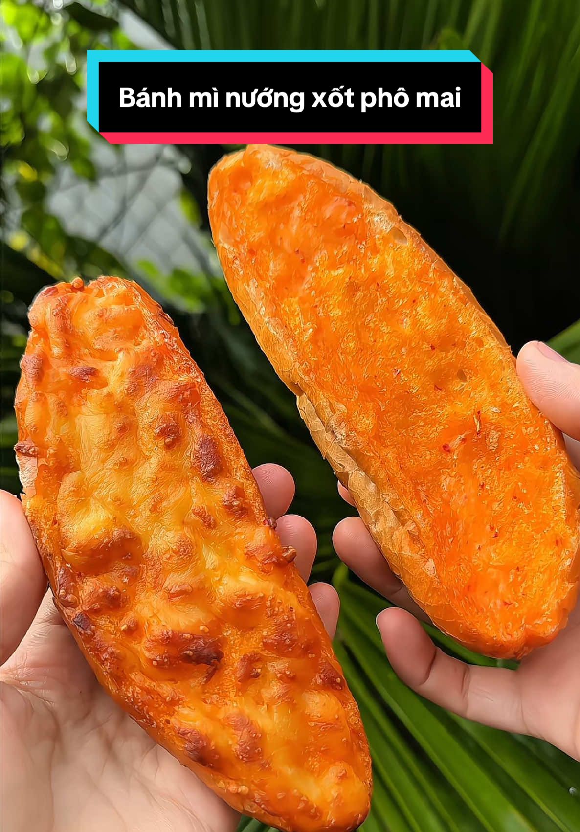 Trả lời @Bếp Nhà Mai  Bánh mì nướng cùng xốt phô mai giòn rụm, thơm lừng #banhminuongphomai #xotphomai #xotphomaitanzy #fyp 