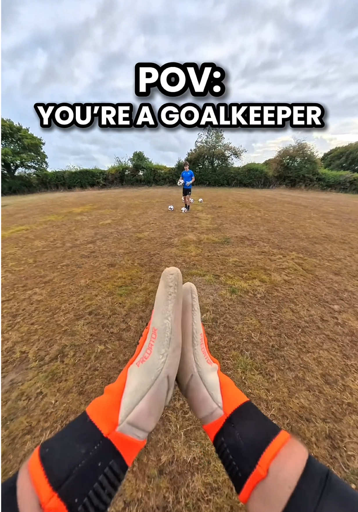 POV : You’re A Goalkeeper 🧤👀#goalkeeper #goalkeepertraining #pov #goalkeeperpov #Soccer 