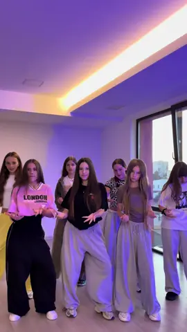 #dance #onebounce #dancefamily #rek 