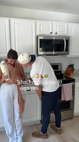What I'm eating in a day, 10 days postpartum 🍼✨ We're nursing over here (aka constantly hungry lol) so l'm all about easy meals, snacks I can eat one-handed, and anything I don't have to think too hard about.  Also shoutout to the only thing in this house that's doing more cleaning than me right now 😅  If you've been thinking about trying one, I have a little something for you…code:CARLINULTRA 🫶 #postpartum#food#narwalfreoz10ulra#narwal#robotvacuum 
