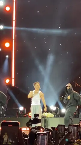 Trường mê Sơn Tùng MTP e cũng vậy!!#sontungmtp #skymtp #dunglamtraitimanhdau💘 #happybee15 #fptpolytechnic 