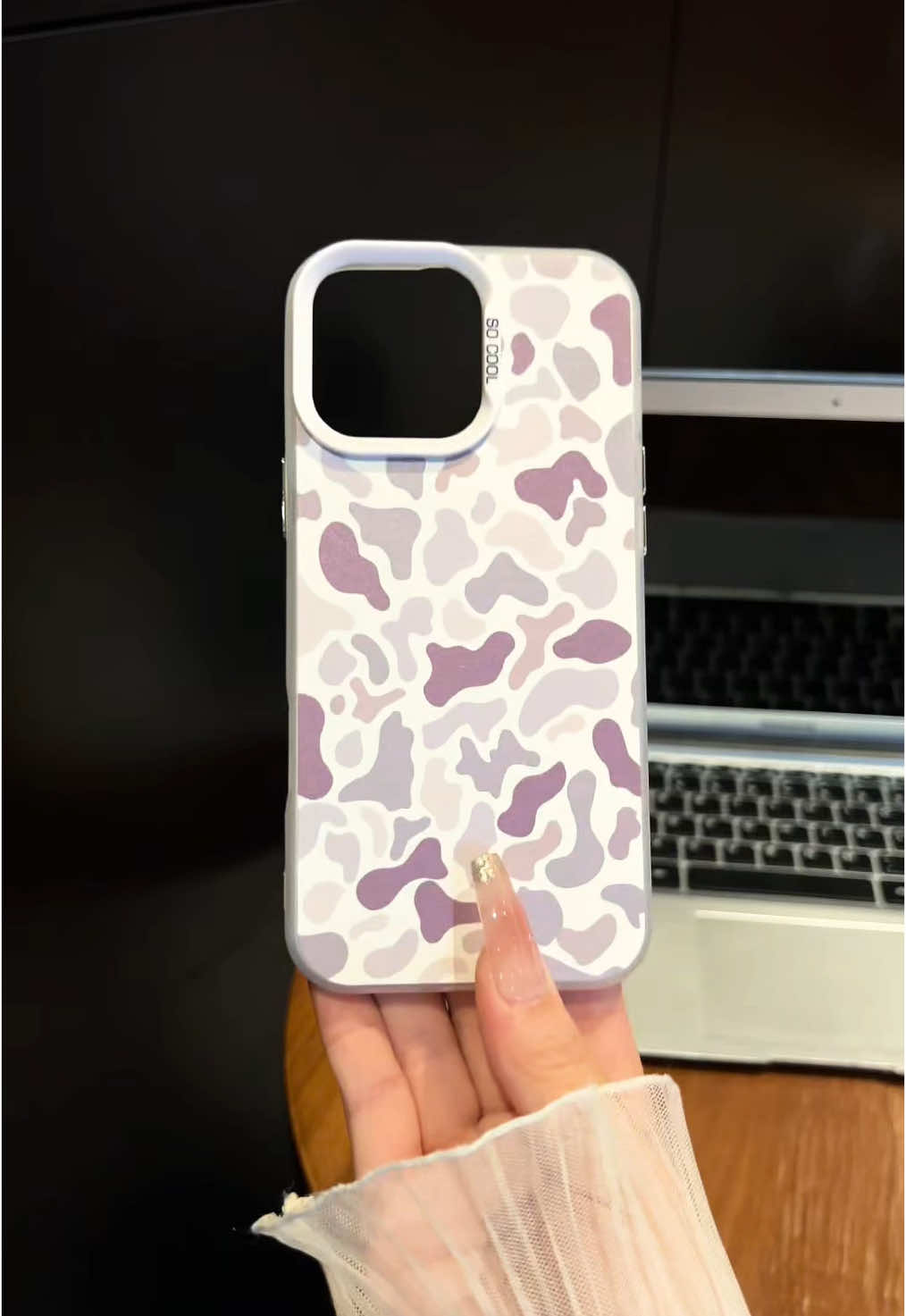 So in love with this camo case 😍🥰 🥰#phonecase #camocase #deerhunting #blondesdoitbetter #camogirlie