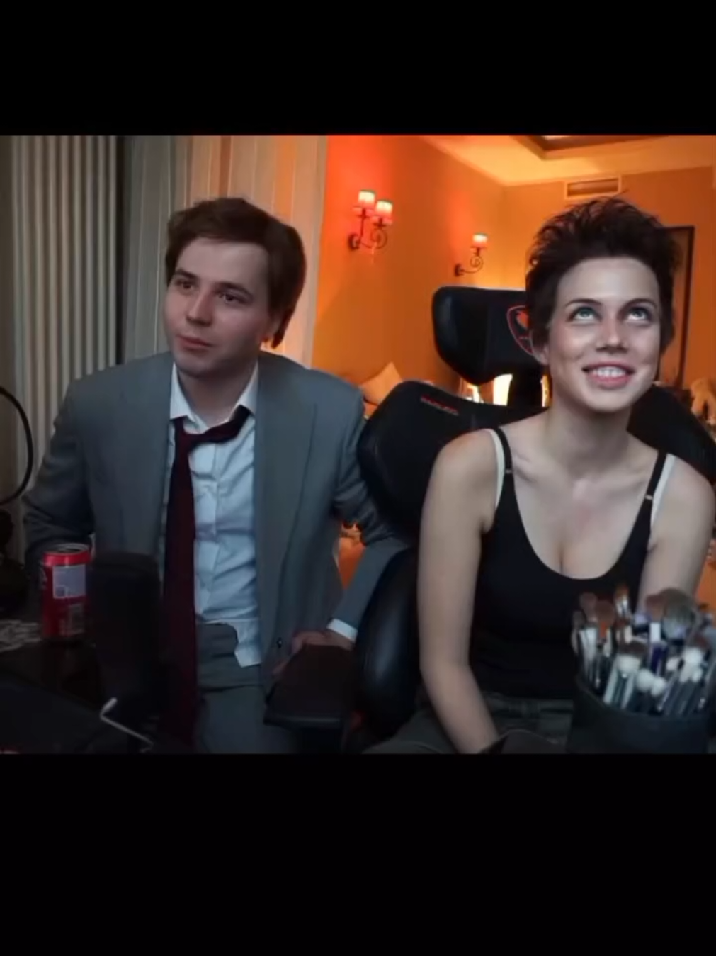 твич:jojohf #fyp #jojohf #jojo #акулич #жожо 