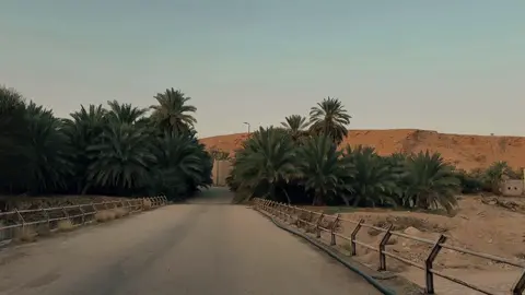 منطقة الغيل القريبة من الافلاج ، جبل التوباد ، مسقط رأس قيس ابن الملوح.                #مبتعثين #الافلاج #ليلى #الرياض #المملكة_العربية_السعودية#اكسبلور 