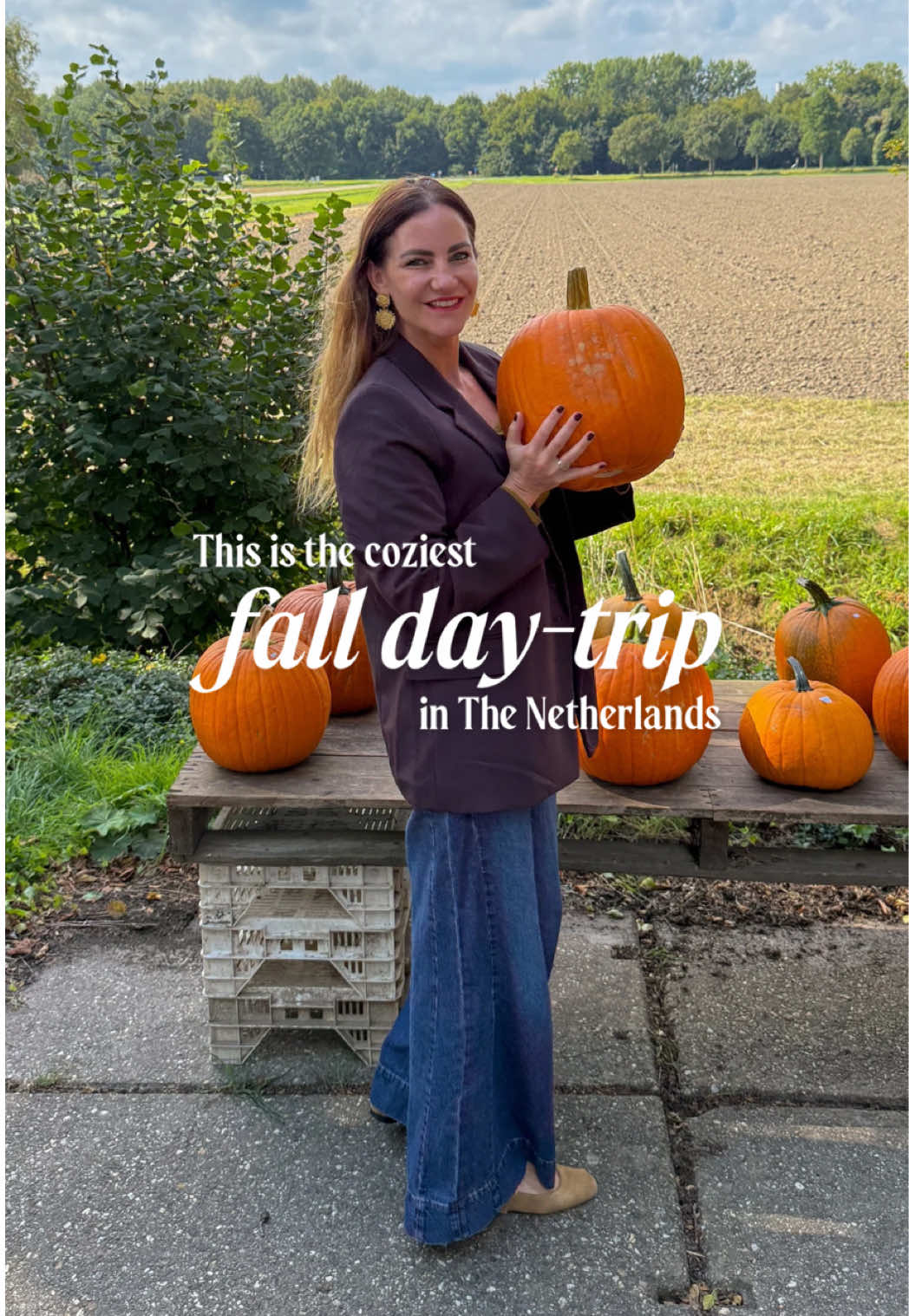 A guide to the best pumpkin farms in The Netherlands 🎃 The coziest fall day-trip ever! #yourlittleblackbook #pompoenboerderij #pumpkinfarm #nederland #uitjesmetkinderen 