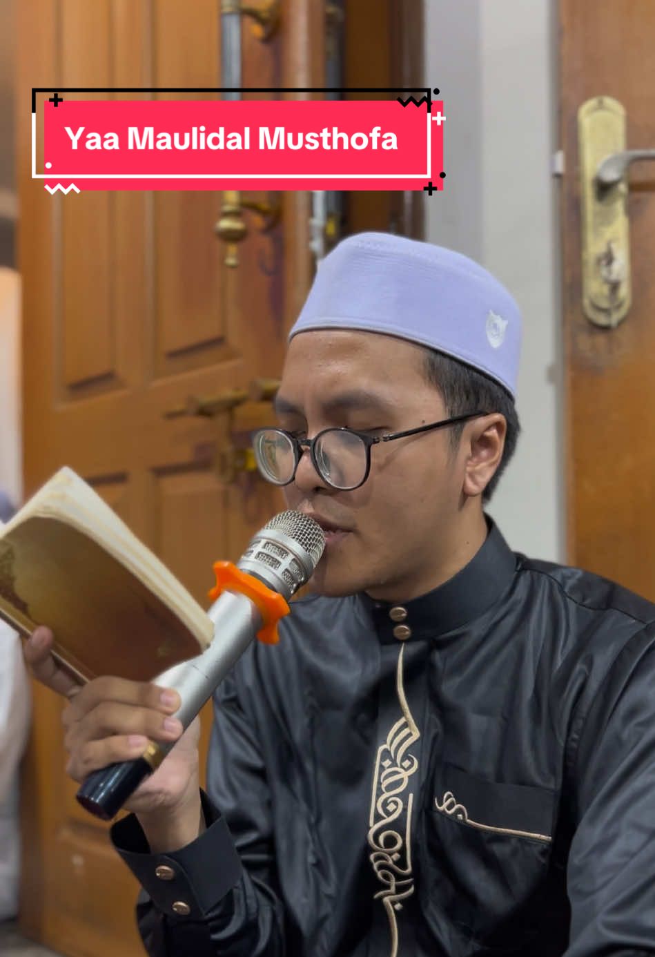 Yaa Maulidal Musthofa - Hadroh Ziyadatul Barokah || Maulid Agung bersama Majelis Dzikir dan Ta'lim Riyadhul Musthofa Jalan Kebon Pala 1/79, Tanah Abang, Jakarta Pusat.
