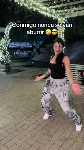 Me gusta bailar de todo aunque no sepa cómo 🤣 #esme #costeños #guerrero #Cumbia #fyp 