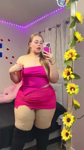 Una canción para nosotras las gorditas!👸🏼#paratii #fyp #tiktok #gordita #viral 😍😍😍