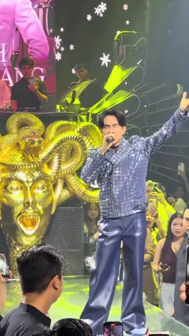 Ca sỹ Đan Trường cùng liveshow Tình Khúc Vàng tại Empire #dantruong #tinhkhucvang #nhac8x9x #liveshow #empire 