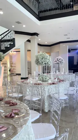 Blushing hues and dreamy views 💕 #fyp #palmroyalvilla #quinceañera #houstonvenue 