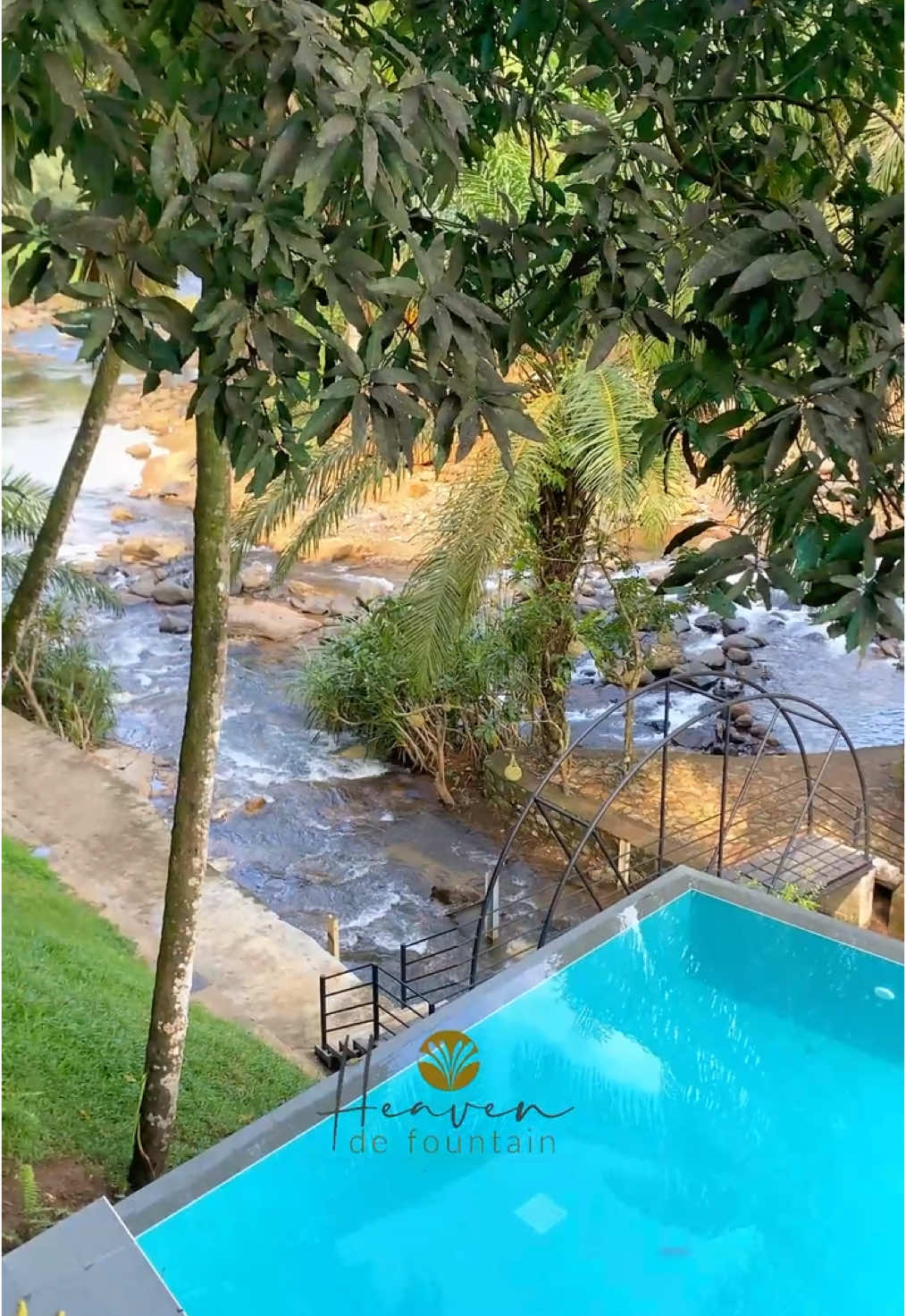 💙🌸 Escape. Relax. Refresh. Discover the perfect balance of nature and luxury at Heaven De Fountain Hotel. Contact Us:- 📞 077 712 0314 / 077 332 9393 / 036 22 39677 📍 No. 200/13/5, Sirisanda Estate, Avissawella 🌐 heavendefountain.com 📧 info@heavendefountain.com