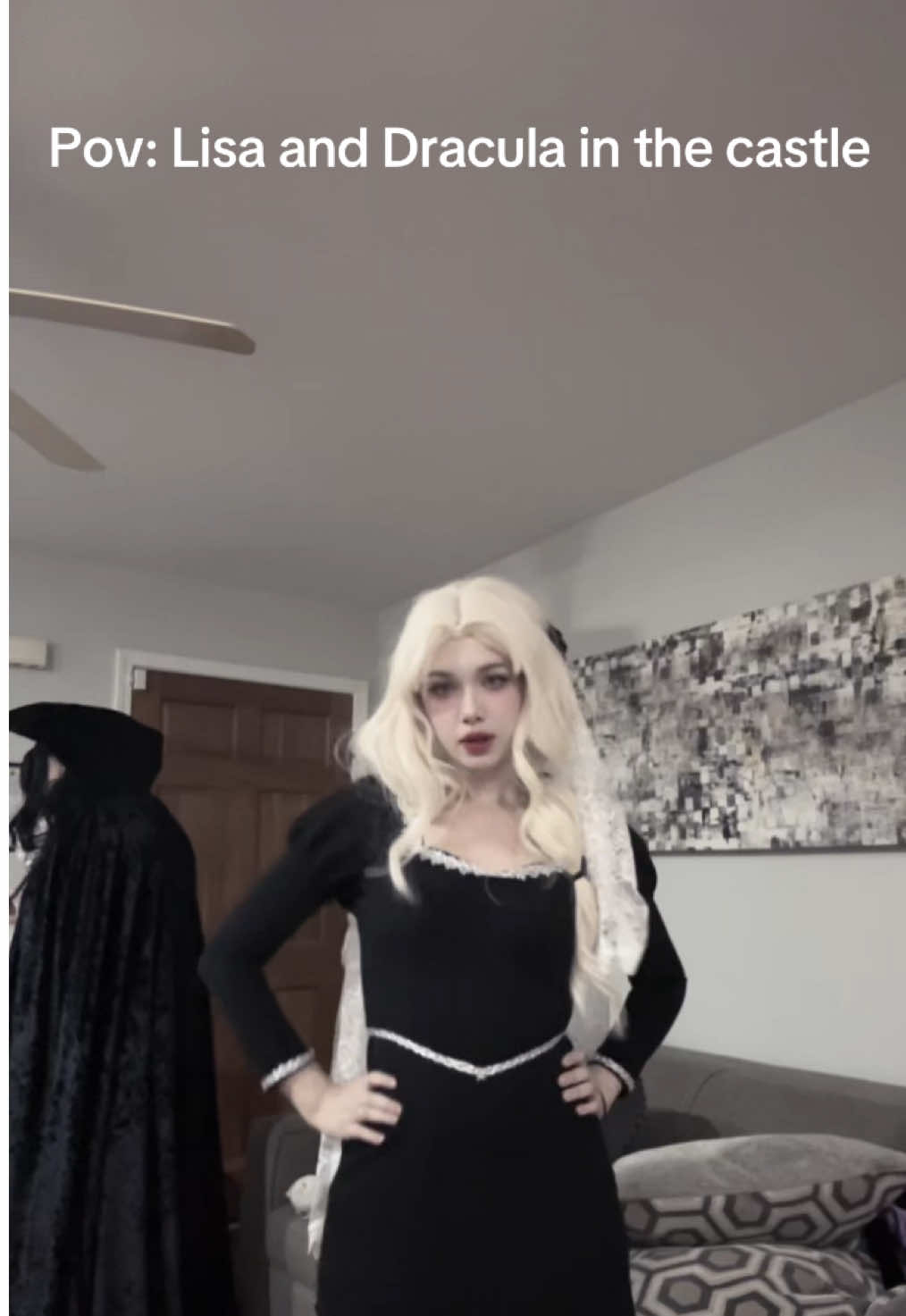 @Zweibyss as drac this was so silly 😔 #vladdraculatepes #lisatepes #castlevanianetflix #cosplay #castlevaniacosplay 