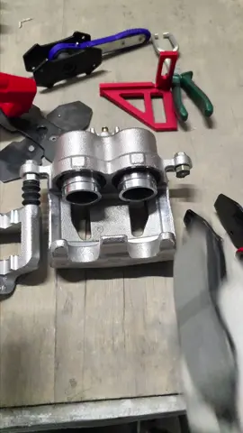 #tools #brakecaliperpresstool #viral #tiktokshop #cartools 