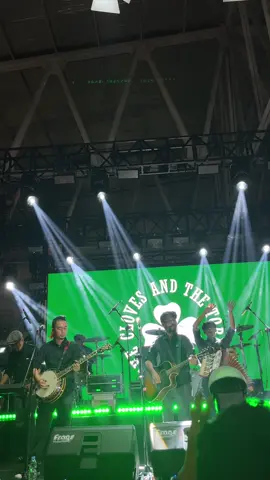 denting gelas akhir pekan🍻#tcatt☘️ #theclovesandthetobbaco #jalanjalanheppiii76 