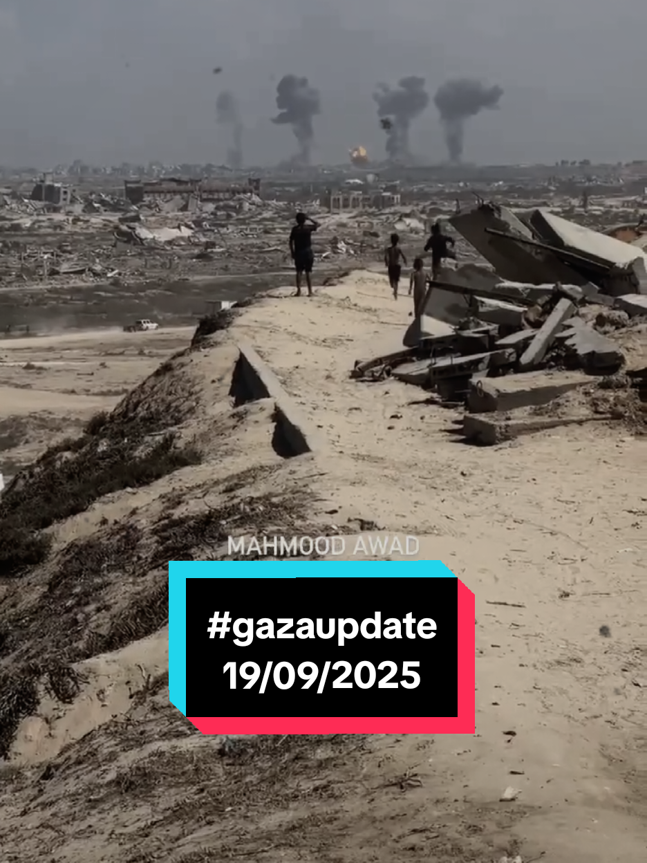 Situasi Gaza Terkini: 19/09/2025 🔴 Jet tempur Israel melepaskan serangan api yang menargetkan beberapa lingkungan di Kota Gaza, saat tentara Israel memperketat cengkeramannya pada populasi yang tersisa untuk memaksa mereka pergi. 🔴 Pesawat tempur Israel membom sekitar Rumah Sakit Al-Quds di lingkungan Tal Al-Hawa di Kota Gaza. 🔴 Pesawat tempur Israel membombardir Kota Gaza dengan rentetan tembakan berat. Sumber: Islam Bader 🔴 Serangan Israel terus menghancurkan Kota Gaza, sementara jurnalis dibunuh atau menjadi sasaran, membatasi liputan media. Pemboman infrastruktur dan menara komunikasi juga membuat warga sipil terisolasi, karena serangan dan ancaman Israel yang berkelanjutan memaksa ratusan ribu orang melarikan diri di bawah tembakan, memicu krisis pengungsian massal di seluruh kota Gaza. 🔴 Rekaman menunjukkan sebuah drone Israel menjatuhkan bom di Jalan Al-Nafaq di Kota Gaza hari ini. 🔴 Seekor keledai ambruk karena kelaparan dan kelelahan selama perjalanan panjang perpindahan dari Gaza utara ke selatan, saat warga Palestina berusaha keras menyelamatkan hewan tersebut sambil berjuang untuk bertahan hidup. @Qudsnen @Gazaupdate  #gaza #savegaza #freegaza #freepalestine #freepalestine🇵🇸❤️ 