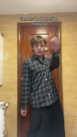 feliz viernes!! #dennisdarkoo #foruyou 