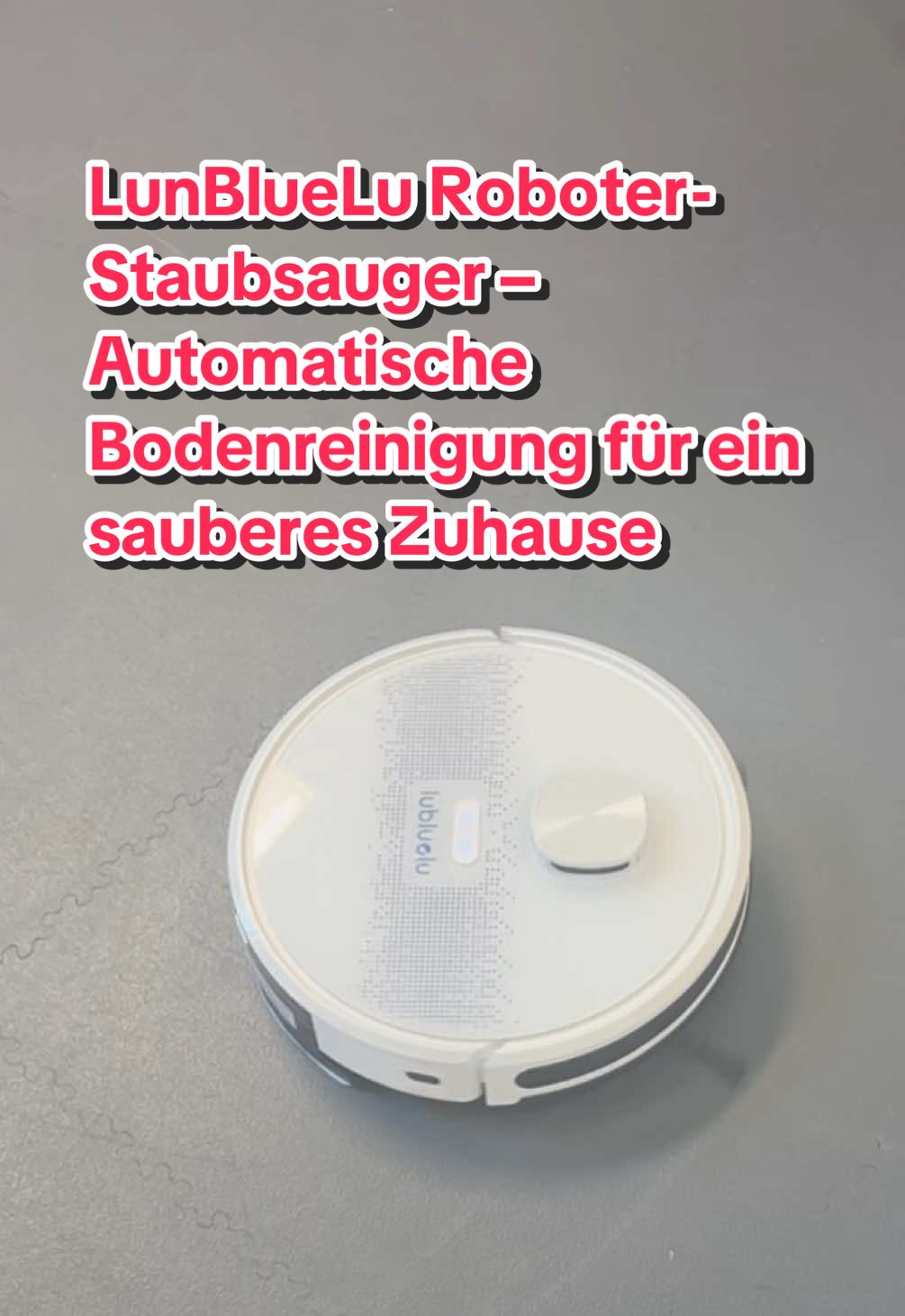 Der LunBlueLu Roboter-Staubsauger reinigt Böden automatisch und zuverlässig, ohne dass du selbst Hand anlegen musst. Er entfernt Staub, Schmutz, Krümel und Tierhaare gründlich und erreicht auch schwer zugängliche Stellen wie Ecken und unter Möbeln. Dank intelligenter Sensoren navigiert er sicher durch dein Zuhause, weicht Hindernissen aus und passt sich verschiedenen Bodenarten an. So sparst du Zeit und Mühe und hast immer saubere, gepflegte Böden. Ideal für jeden Haushalt, der Komfort, Effizienz und Sauberkeit schätzt.#Lubluelu #cleaningtiktok #foryou#cleaninghacks 